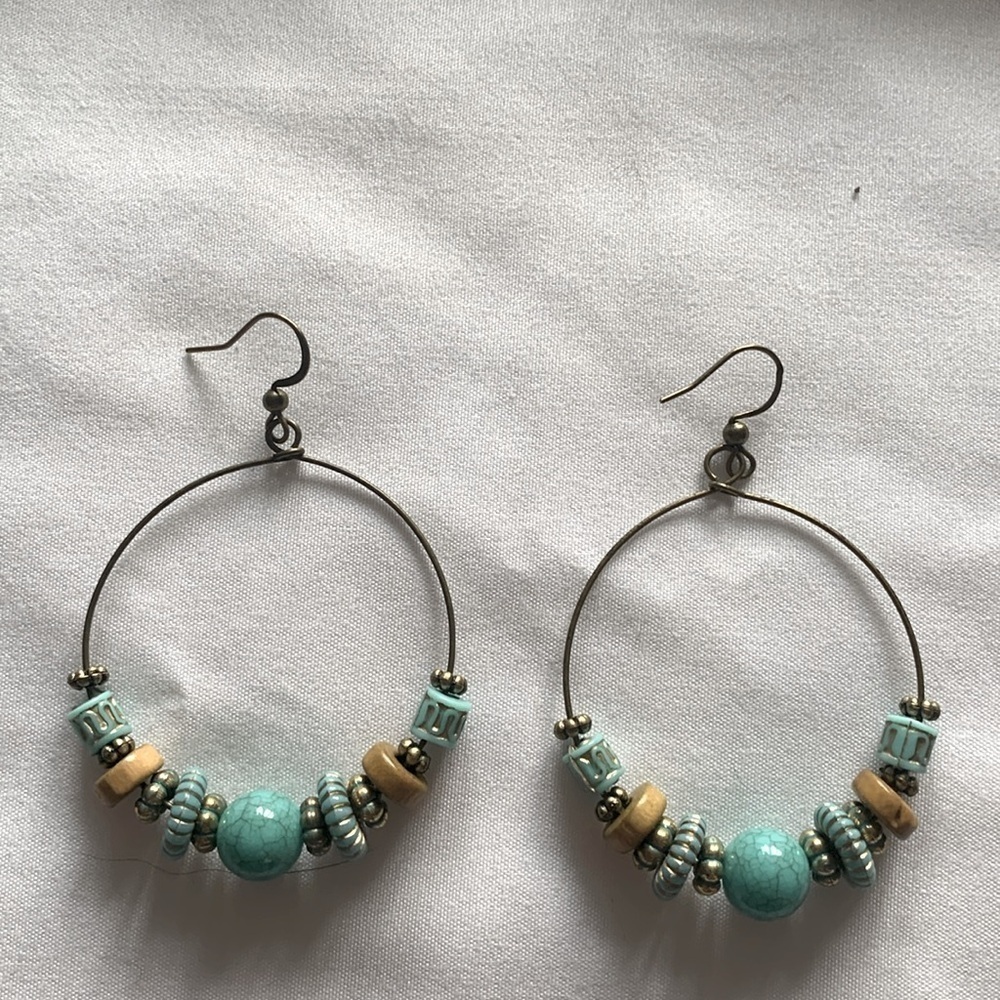 NWOT - Beaded Turquoise & Bronze Colored Hoop Earings